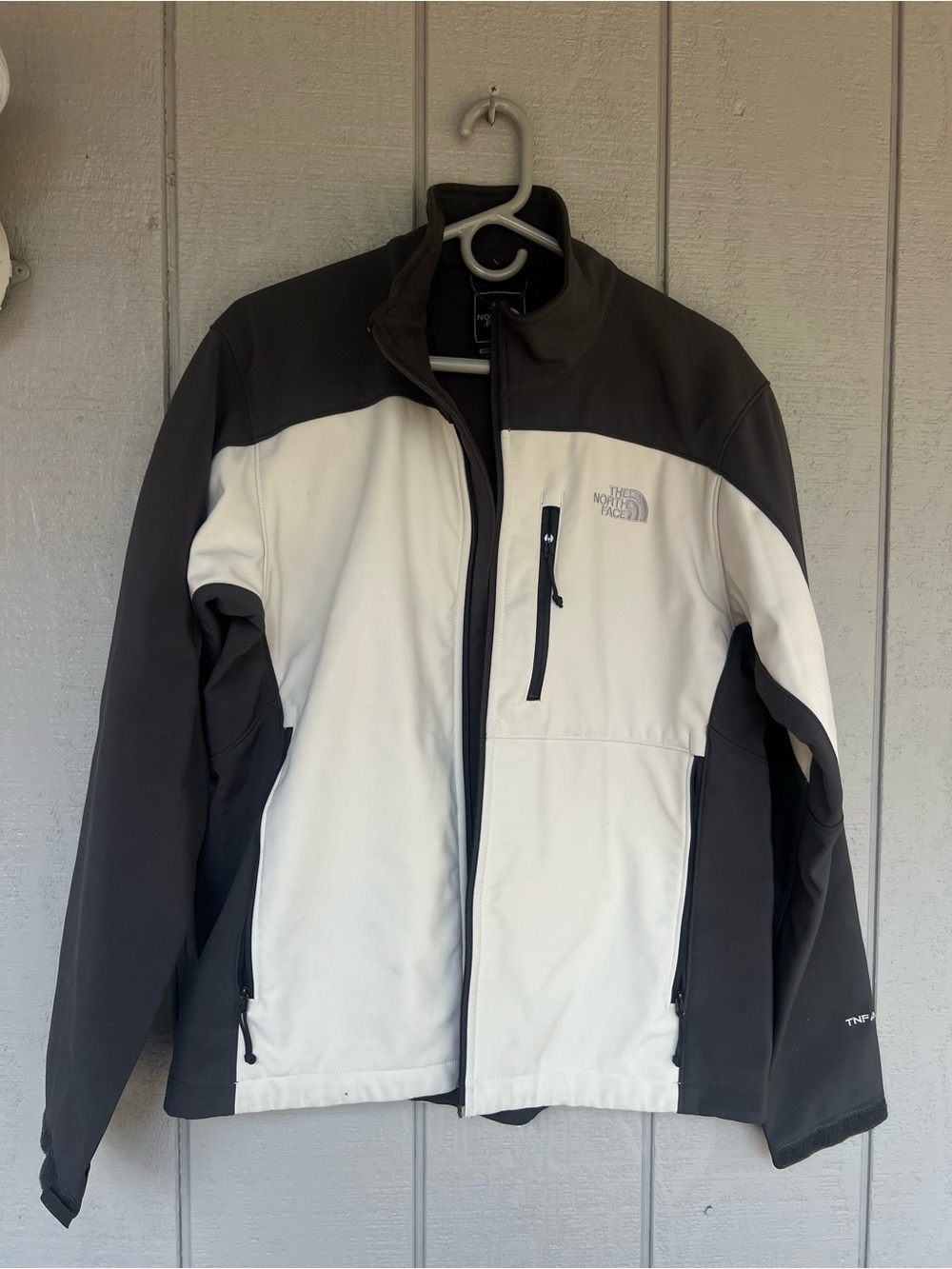 The North Face Men's Two-Tone Softshell Jacket — Gray & White